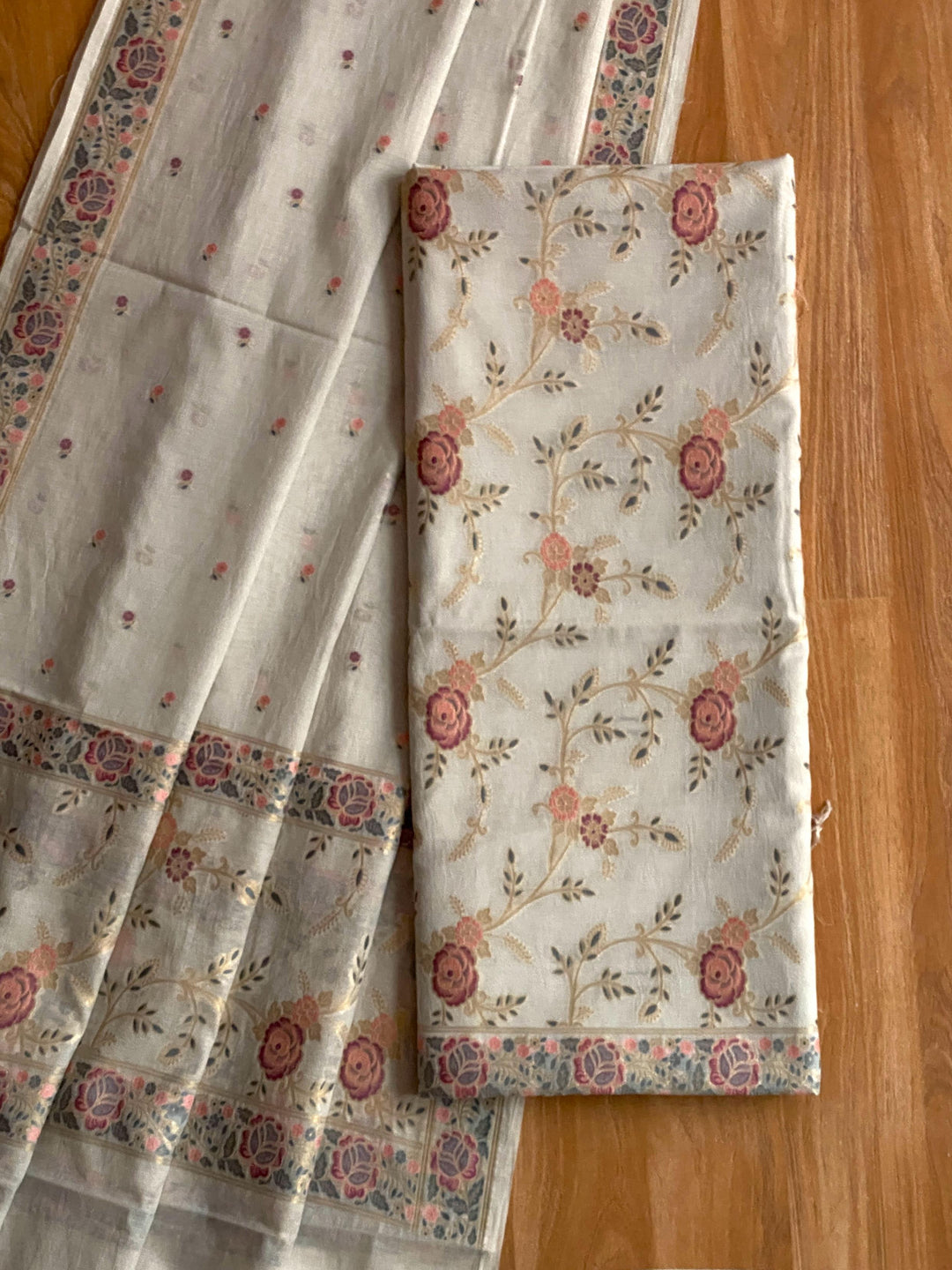 Pure Banarasi Mul Chanderi Tilfi Weaved Unstitched Suit