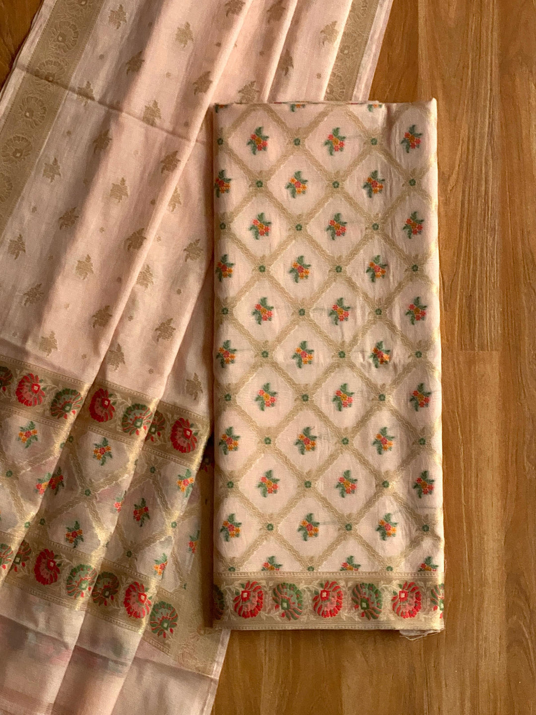 Pure Banarasi Mul Chanderi Tilfi Weaved Unstitched Suit