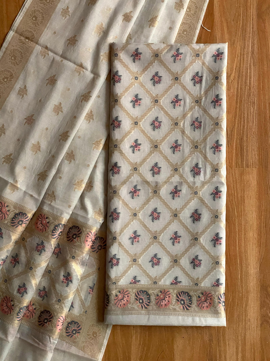 Pure Banarasi Mul Chanderi Tilfi Weaved Unstitched Suit