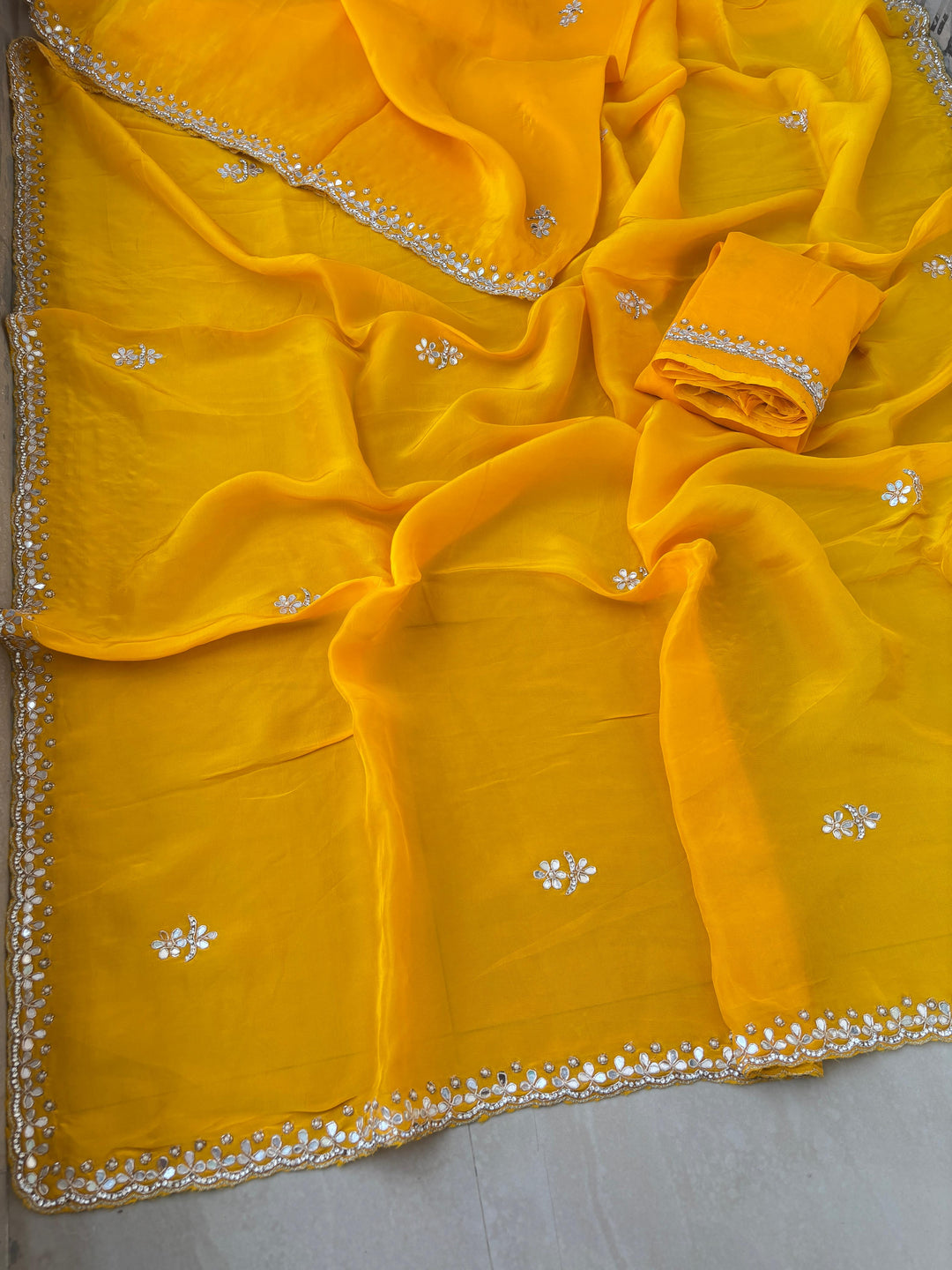 Beautiful H.O Silk Saree with Bengali Pattern Hand Work