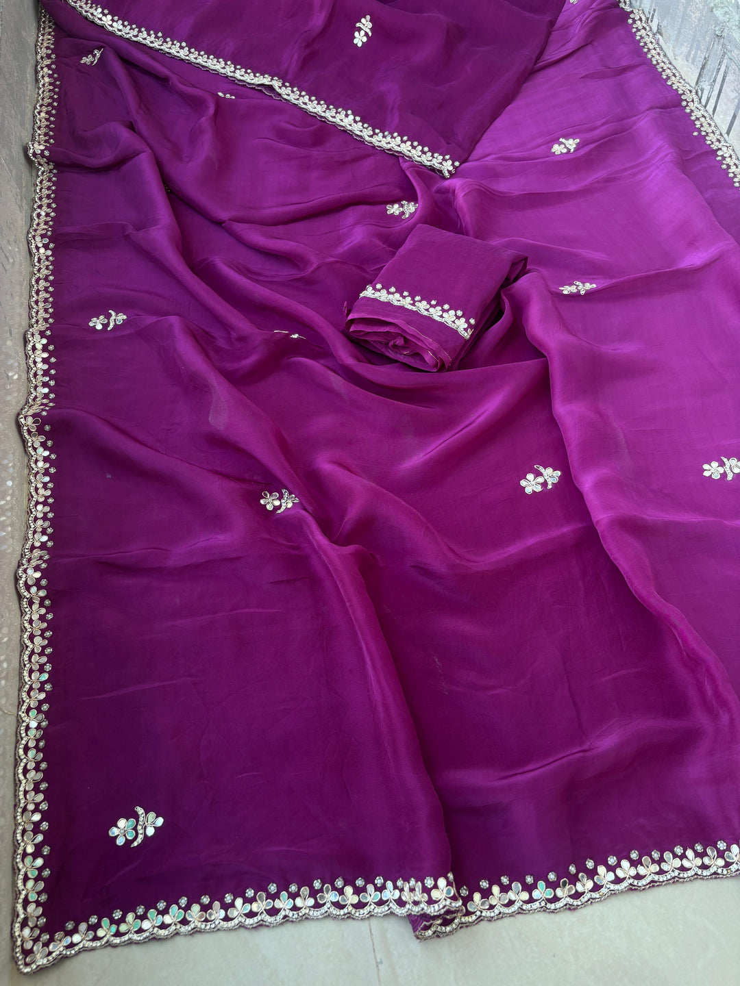 Beautiful H.O Silk Saree with Bengali Pattern Hand Work