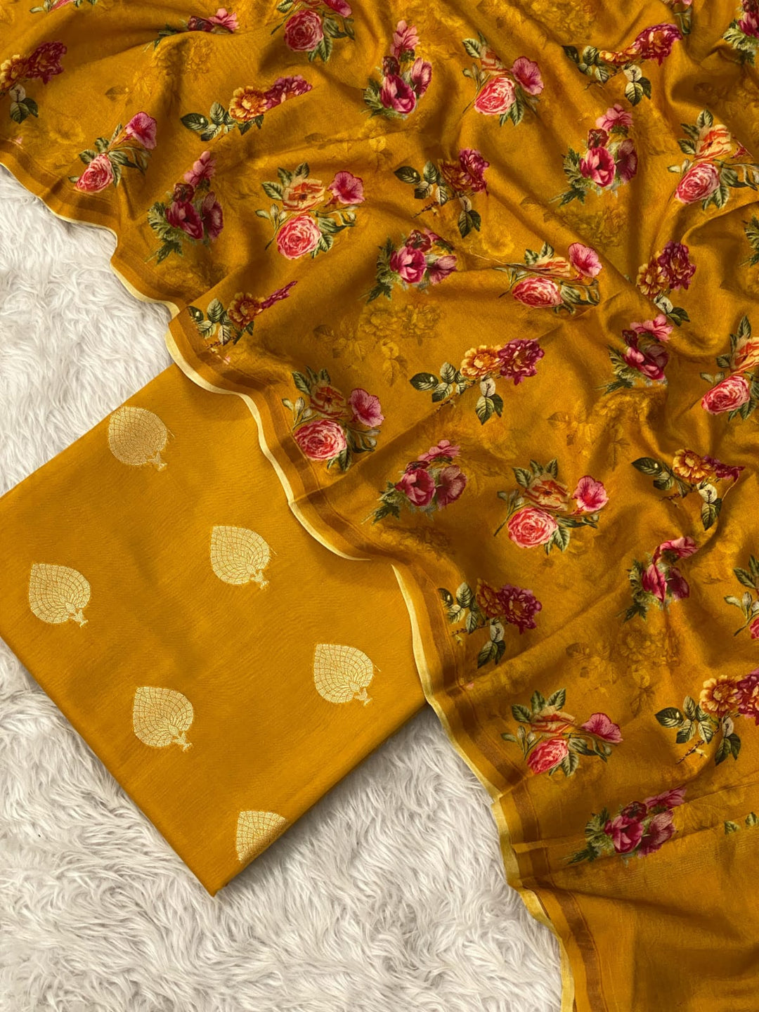 Exclusive Banarasi Mercerised Silk Unstitched Suit with Digital printed Chanderi Silk Dupatta