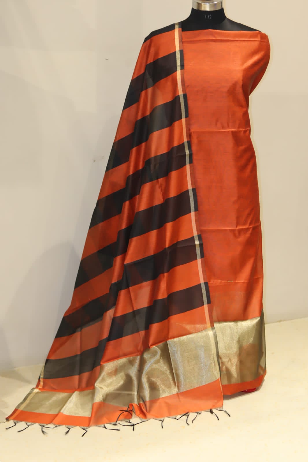 Banarasi Cotton Silk 3 Pc Unstitched Suit