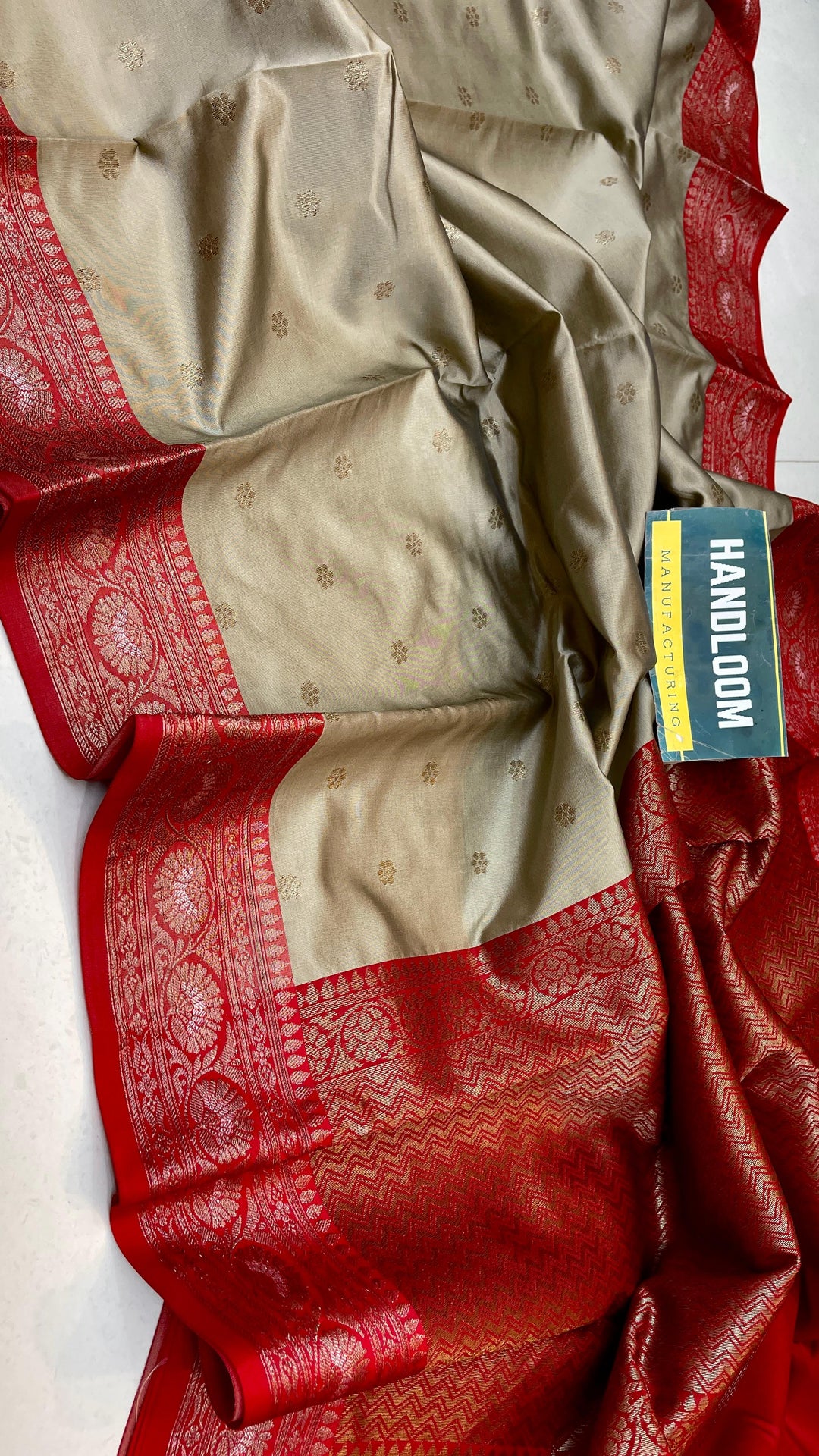 Maheswari Silk Saree With Running Blouse | HANDLOOM WEAVED|
