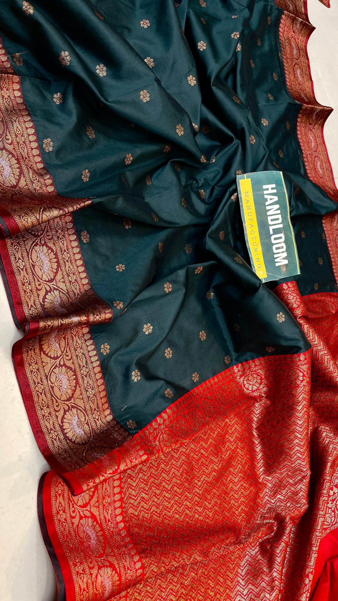 Maheswari Silk Saree With Running Blouse | HANDLOOM WEAVED|