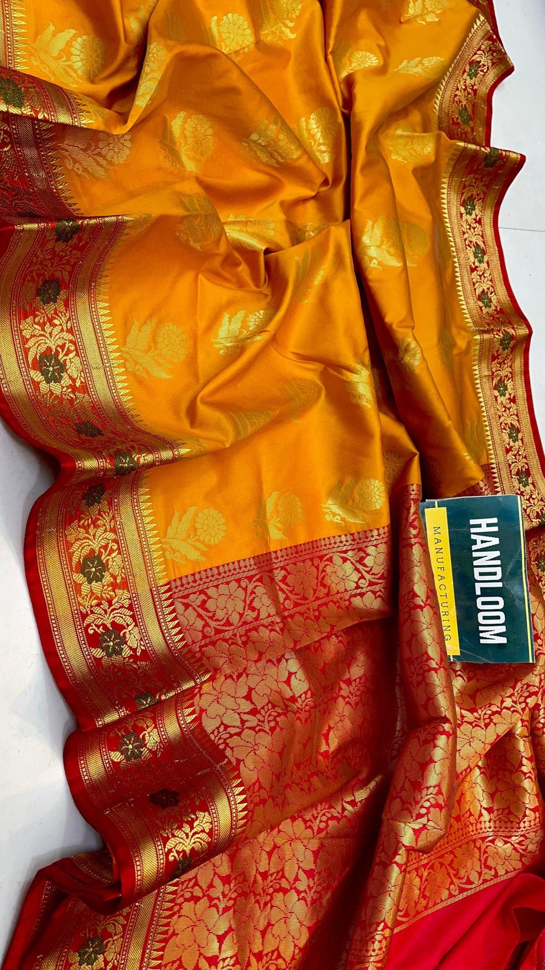 Maheswari Silk Saree With Running Blouse | HANDLOOM WEAVED|