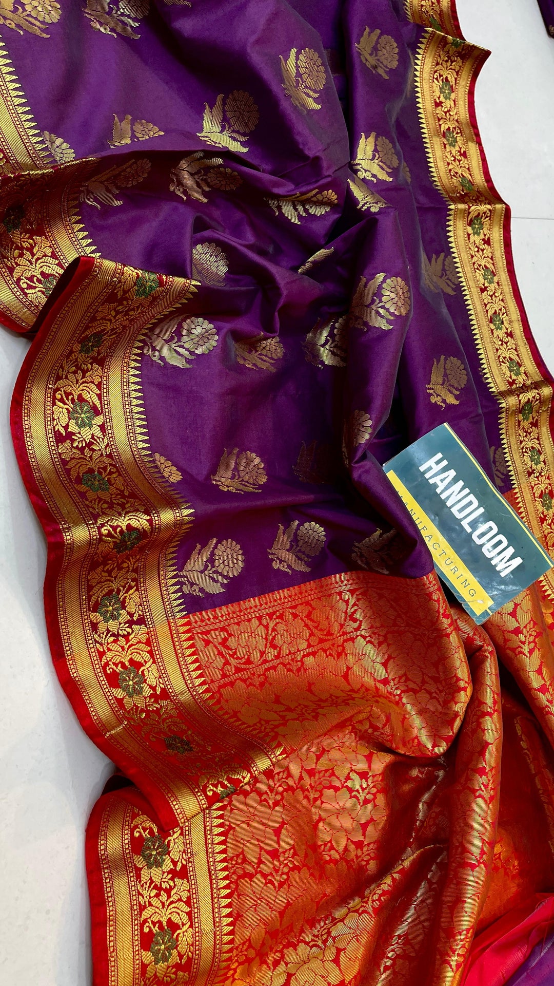 Maheswari Silk Saree With Running Blouse | HANDLOOM WEAVED|