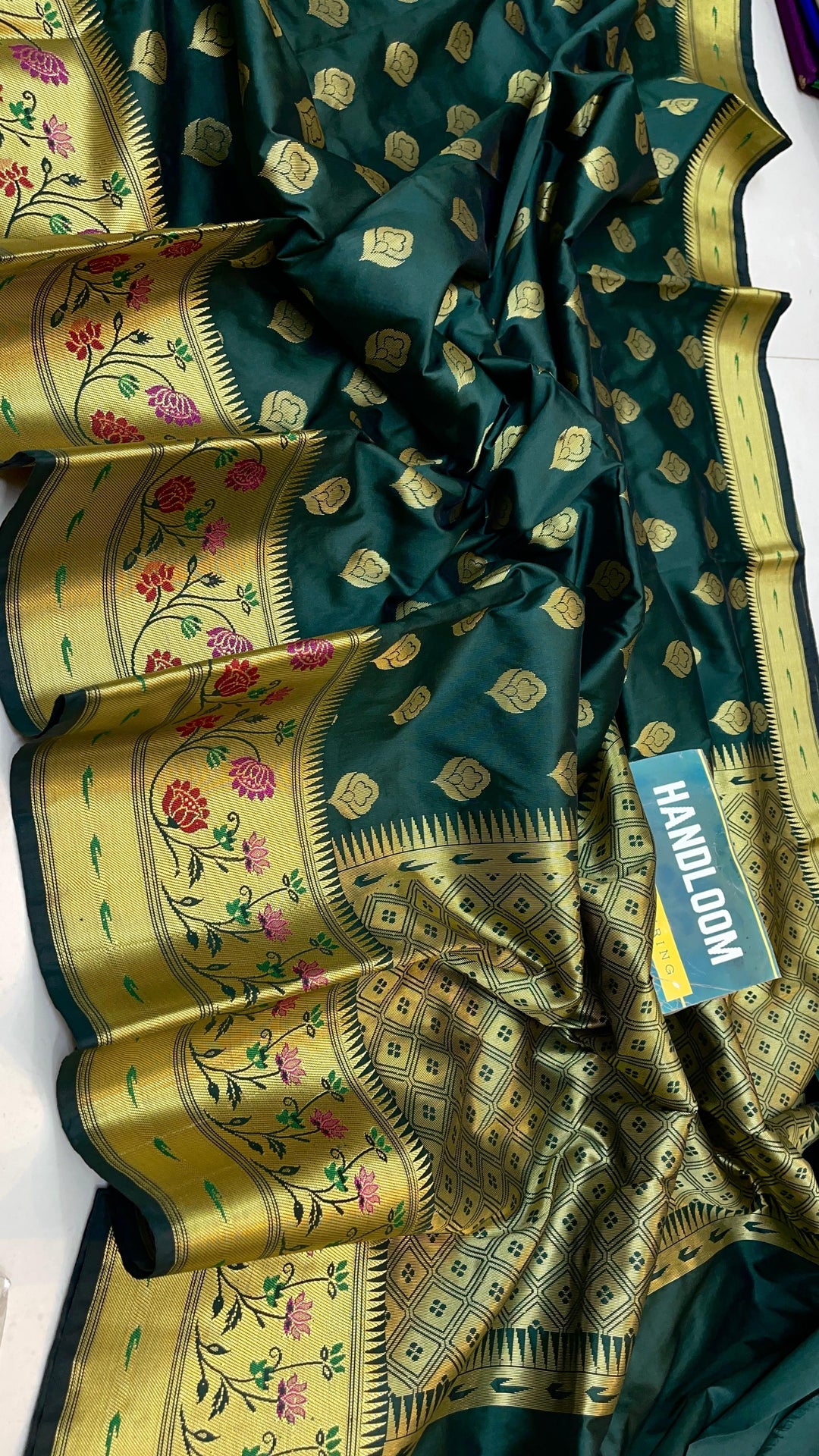 Maheswari Silk Saree With Running Blouse | HANDLOOM WEAVED|