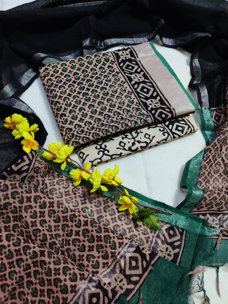 Hand Block Printed Linen Unstitched Suit.