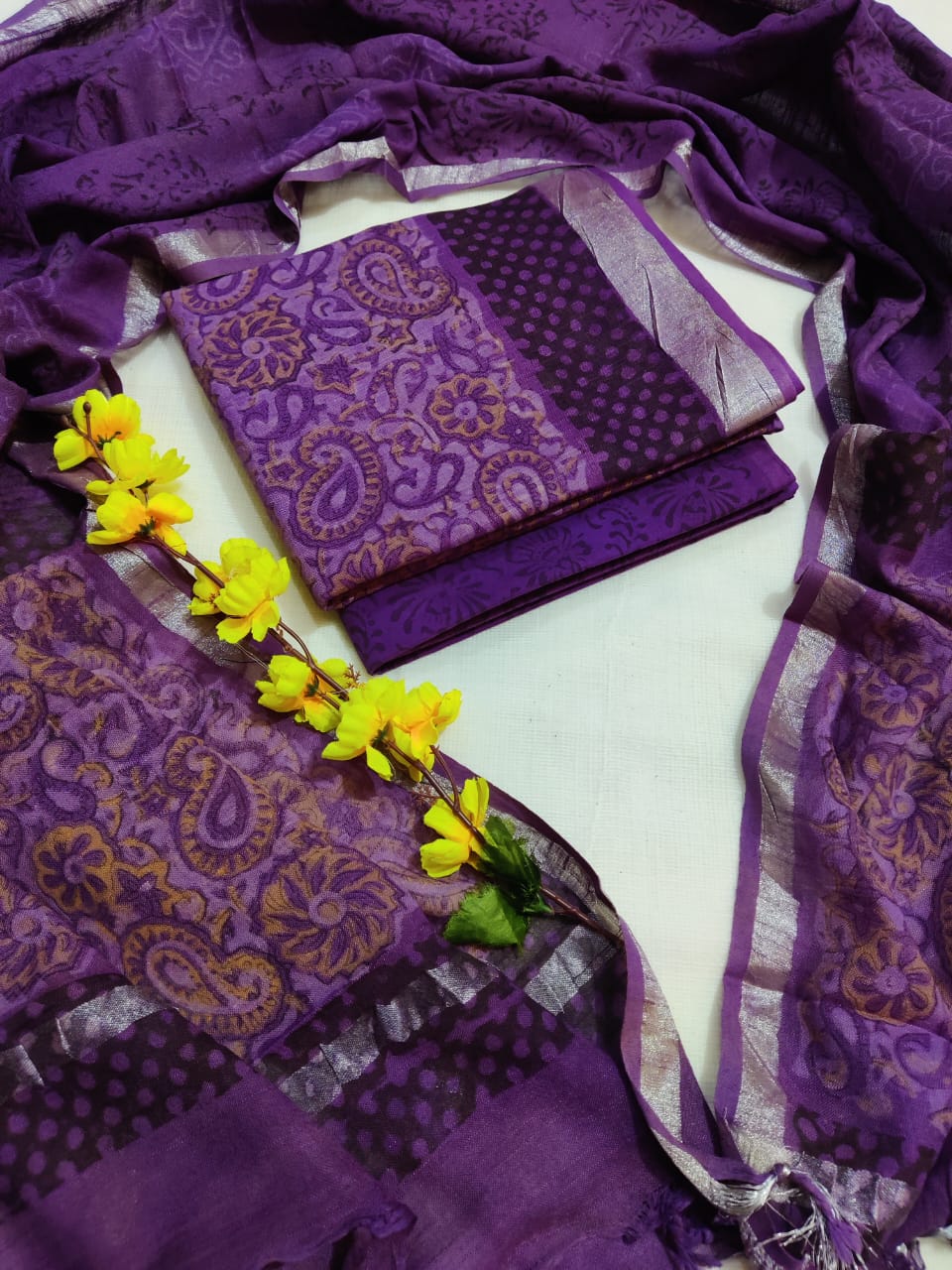 Hand Block Printed Linen Unstitched Suit