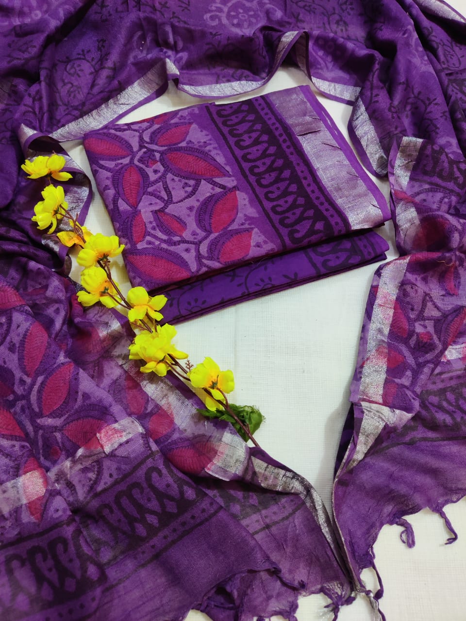 Hand Block Printed Linen Unstitched Suit