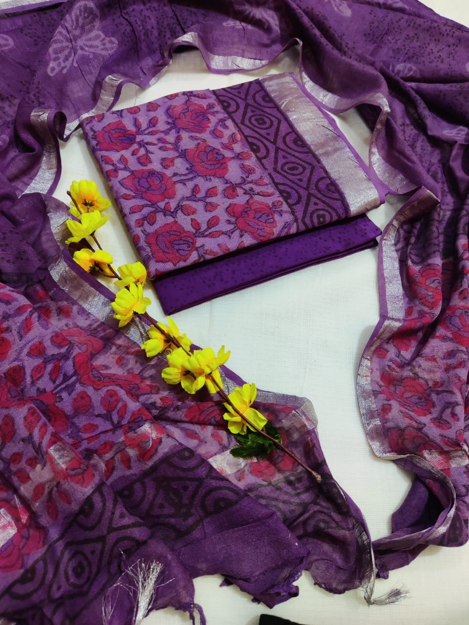 Hand Block Printed Linen Unstitched Suit