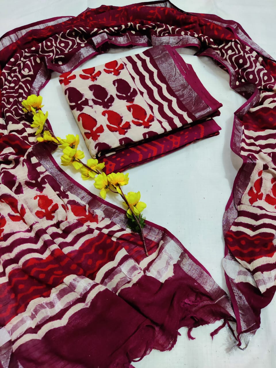 Hand Block Printed Linen Unstitched Suit