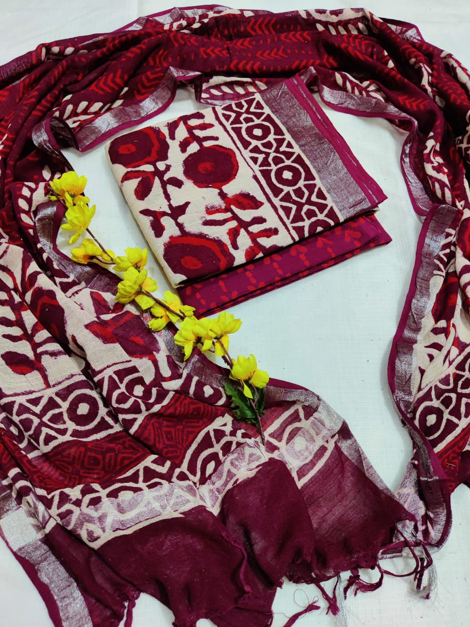 Hand Block Printed Linen Unstitched Suit