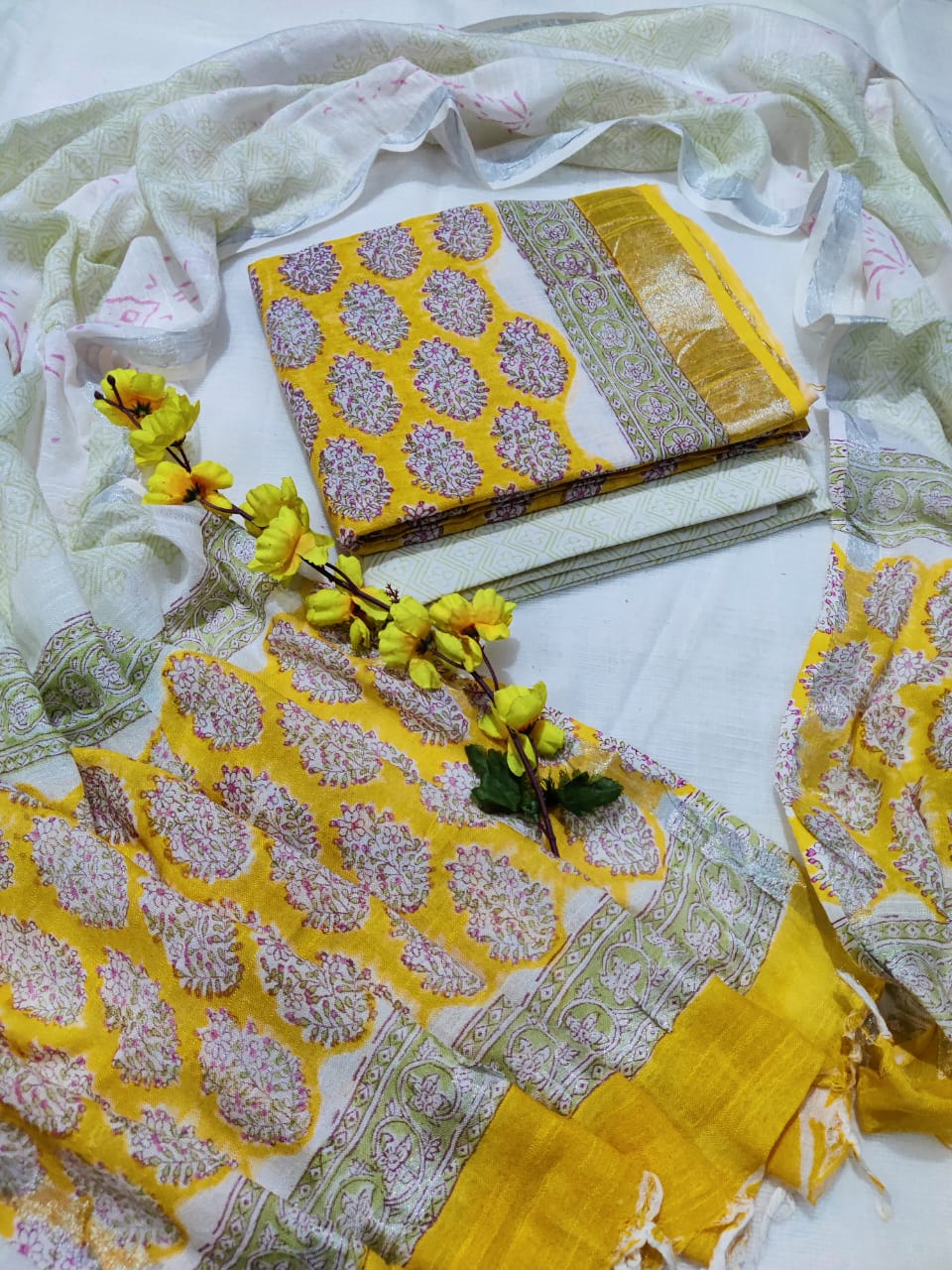 Hand Block Printed Linen Unstitched Suit