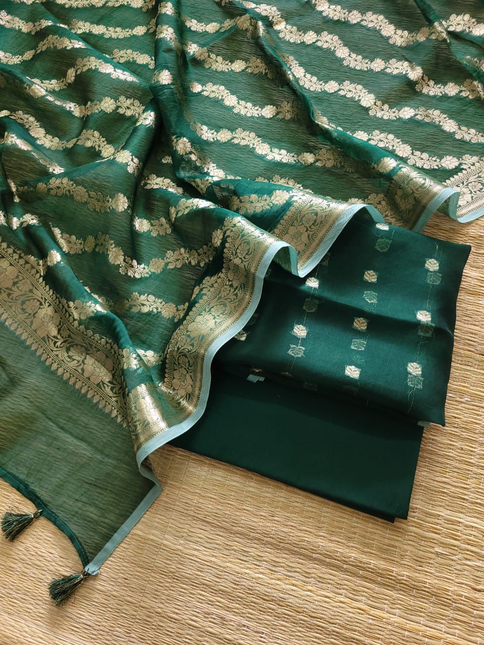Exclusive Pure Banarasi Organza Silk Unstitched Suit