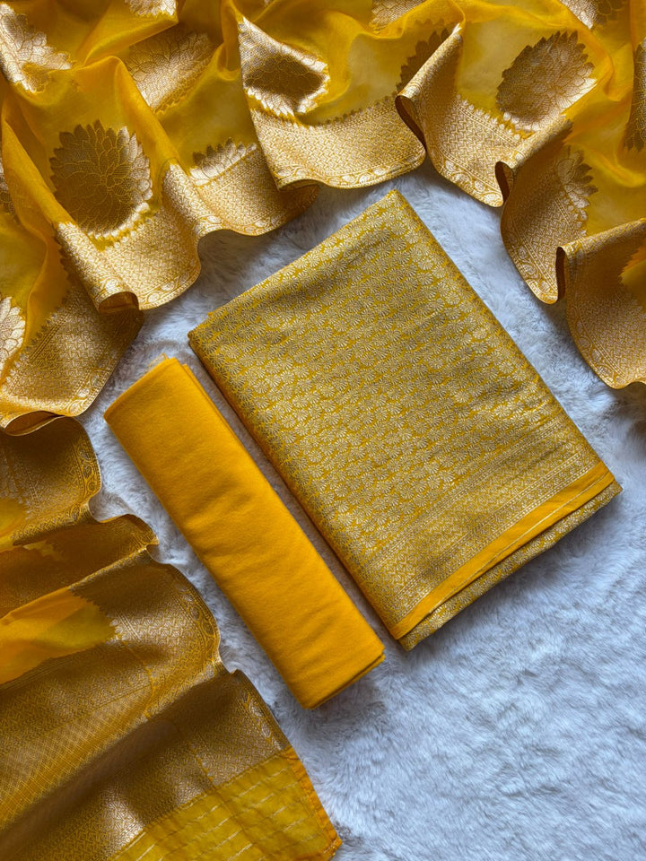 Exclusive Banarasi Jamwar Work Unstitched Suit with Organza Weaved Dupatta