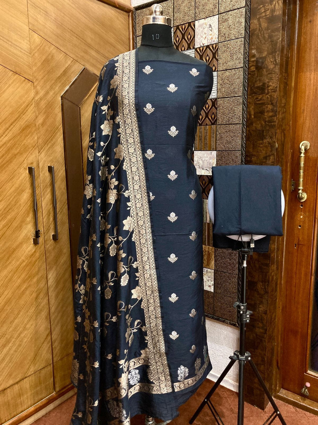 Banarasi Chiniya Silk Zari Work Unstitched Suit Sona Rupa Work Chiniya Dupatta
