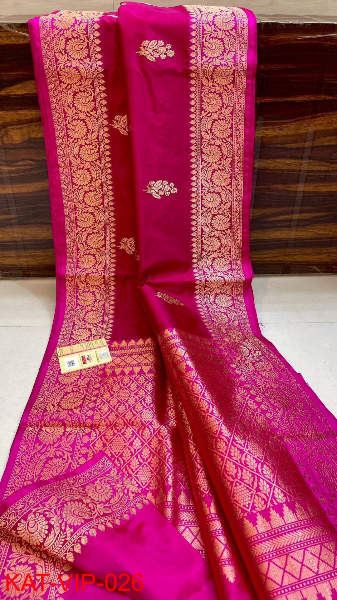 Pure Banarasi Katan Silk Saree With Antique Zari Work.