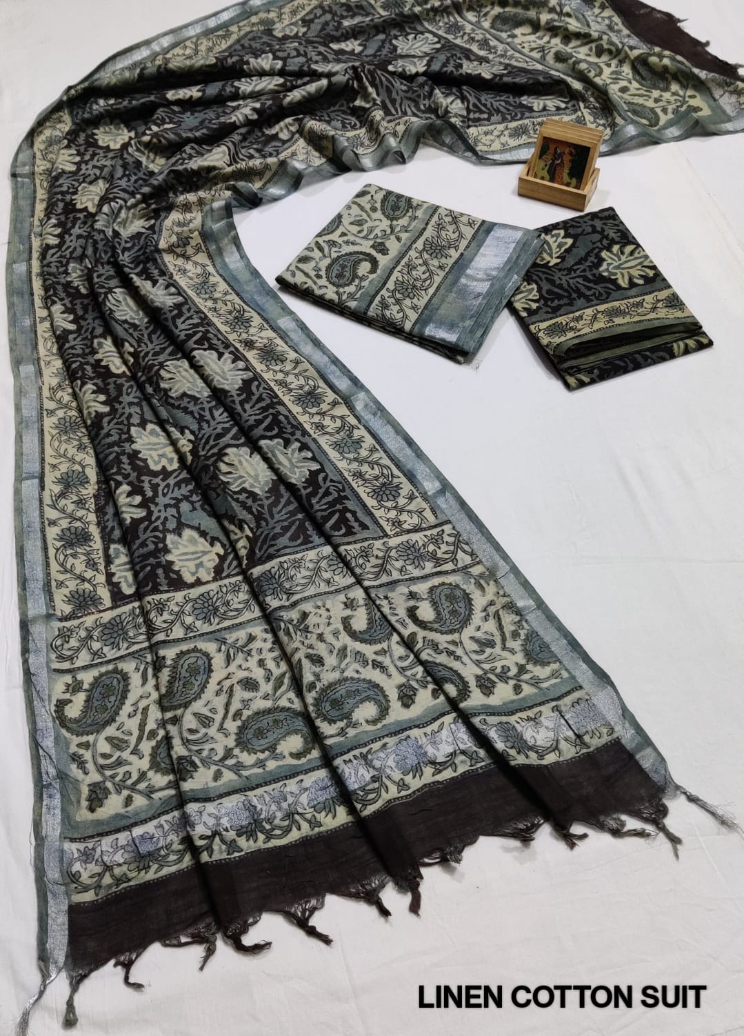 Hand Block Printed Linen Unstitched Suit .