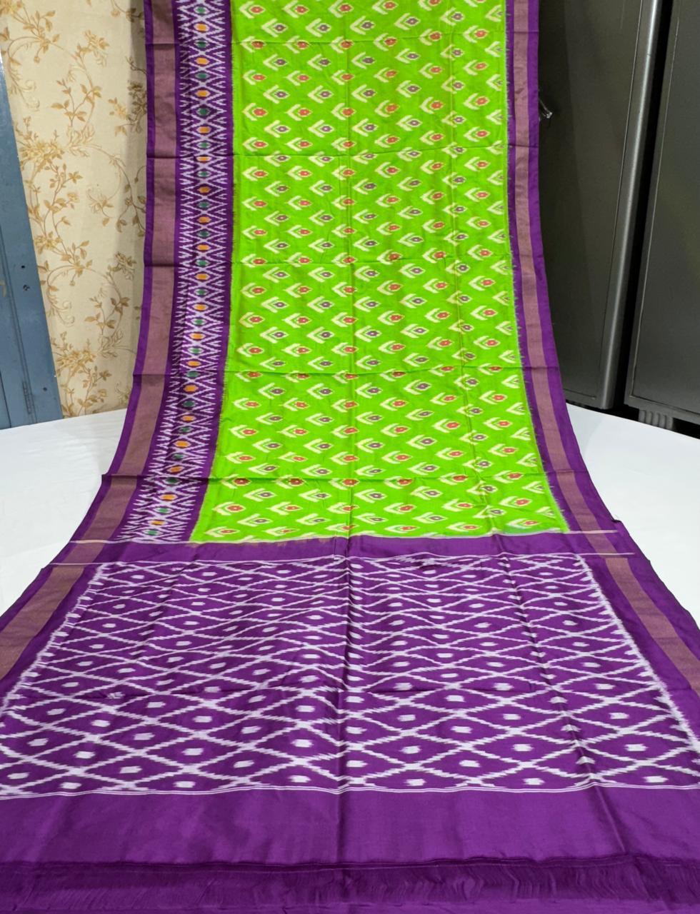 Pure Pochampally Ikkat Silk Saree With Blouse Pthani Pattern Border.
