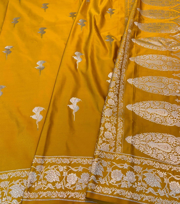 Pure Banarasi Mashru Silk Saree With Zari Work.