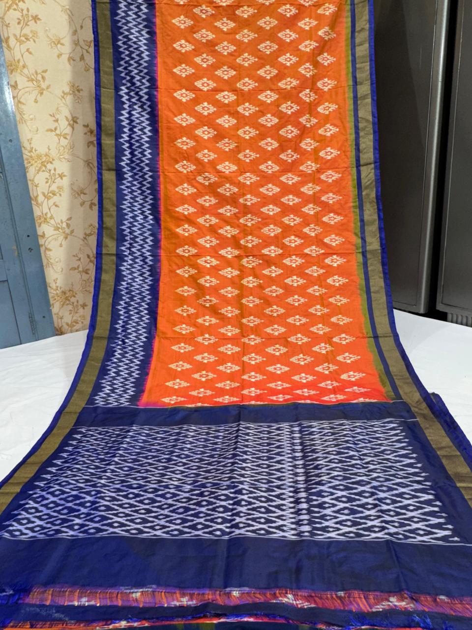 Pure Pochampally Ikkat Silk Saree With Blouse Pthani Pattern Border.