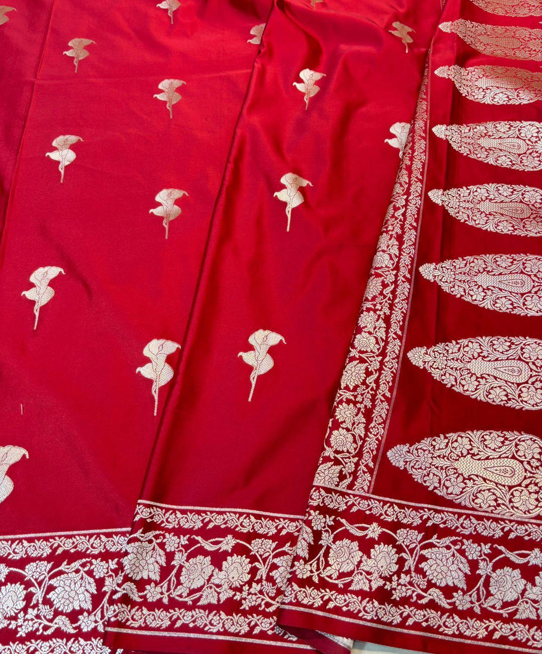 Pure Banarasi Mashru Silk Saree With Zari Work.