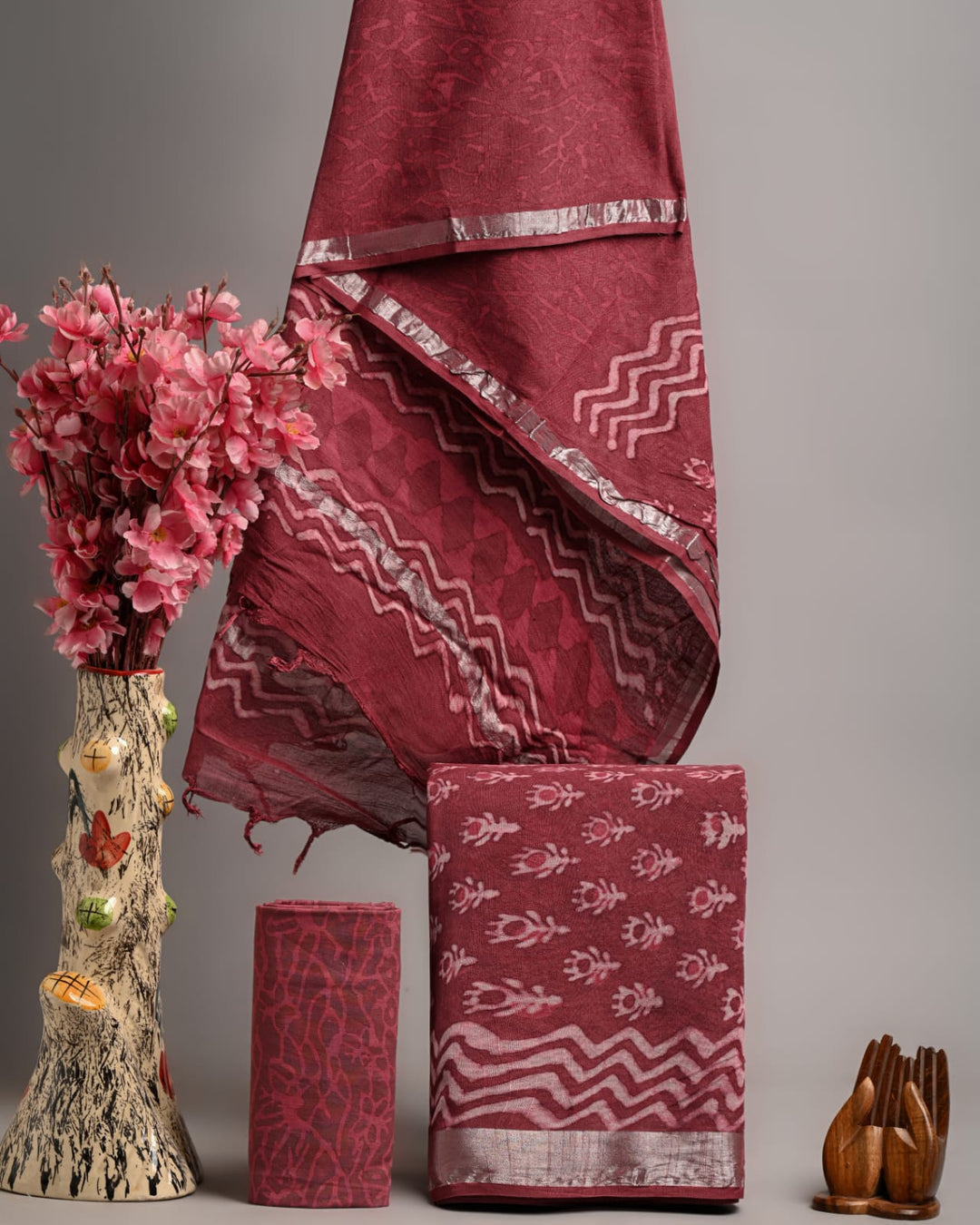 Hand Block Printed Linen Unstitched Suit .