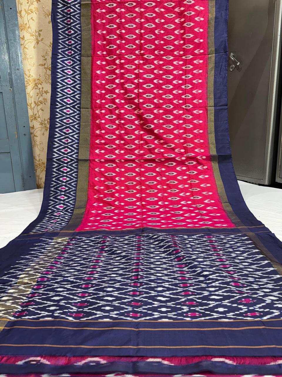 Pure Pochampally Ikkat Silk Saree With Blouse Pthani Pattern Border.