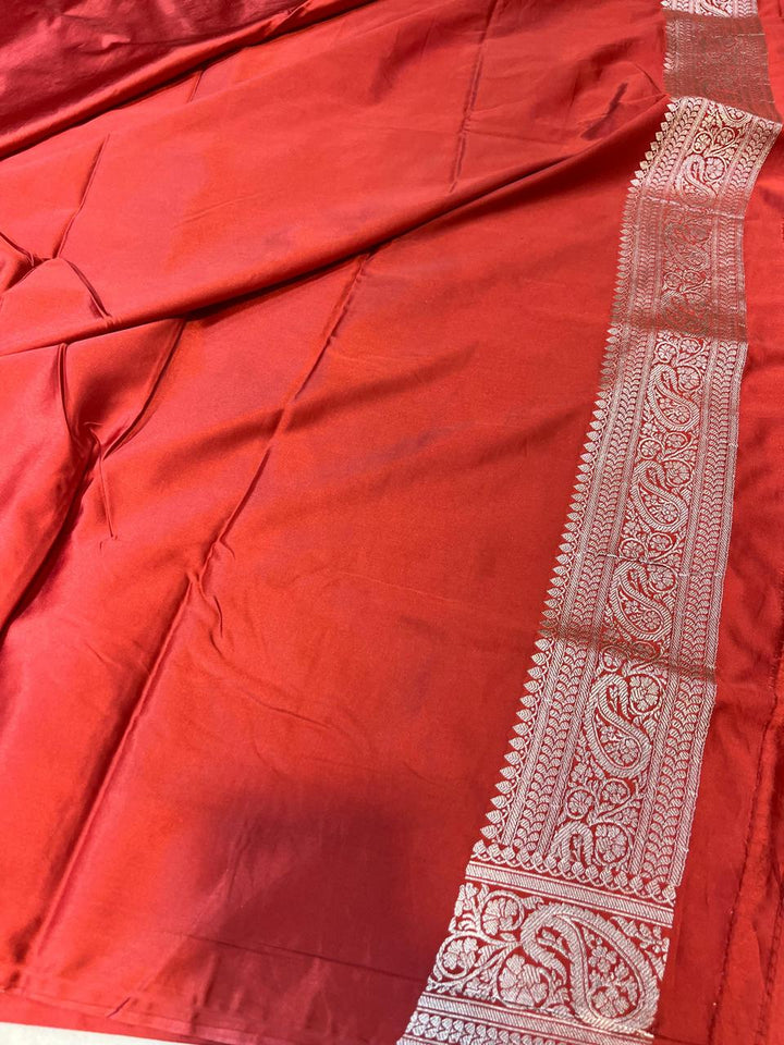 Pure Banarasi Mashru Silk Saree With Zari Work.