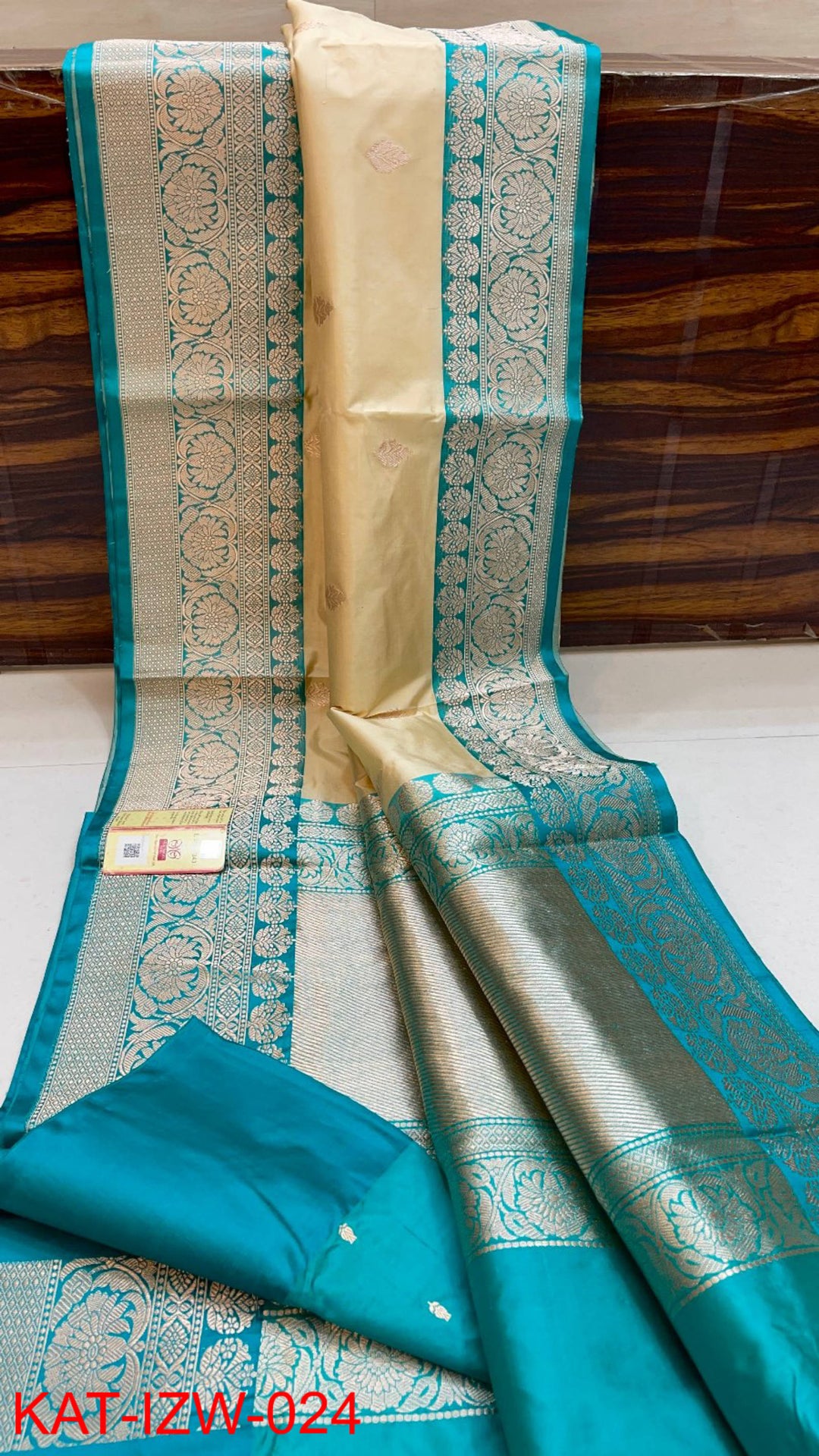 Pure Banarasi Katan Silk Saree With Antique Zari Work.