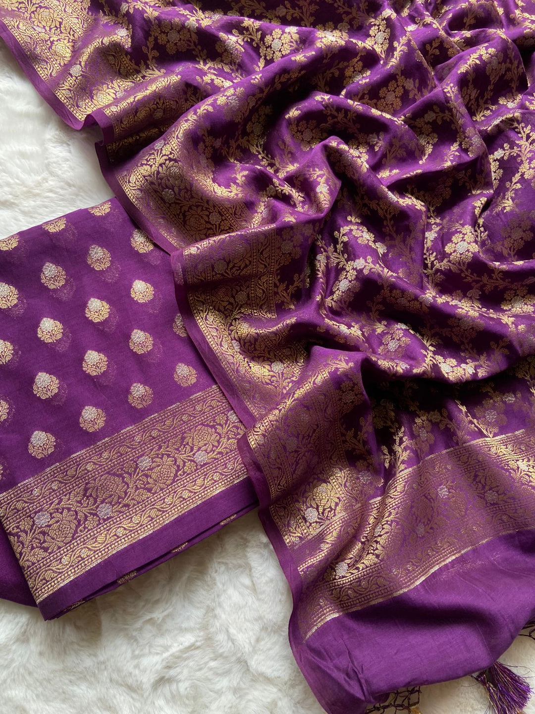 Pure Banarasi Chanderi silk Alfi Weaved Unstitched Suit .
