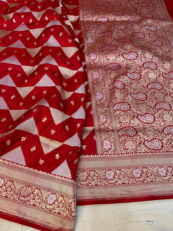 Pure Banarasi Handloom Katan Silk Saree With Beautiful  Zari Work .