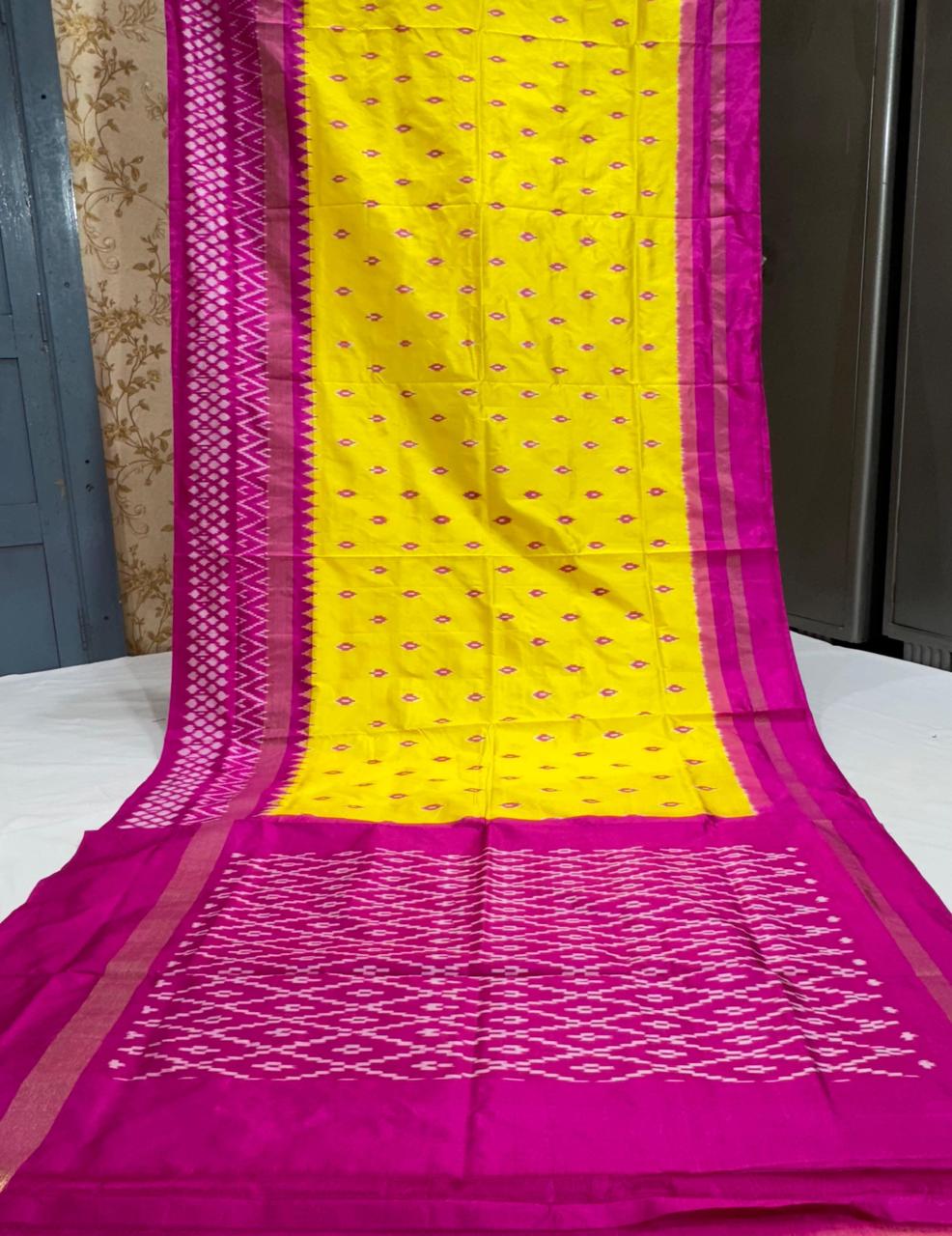 Pure Pochampally Ikkat Silk Saree With Blouse Pthani Pattern Border.
