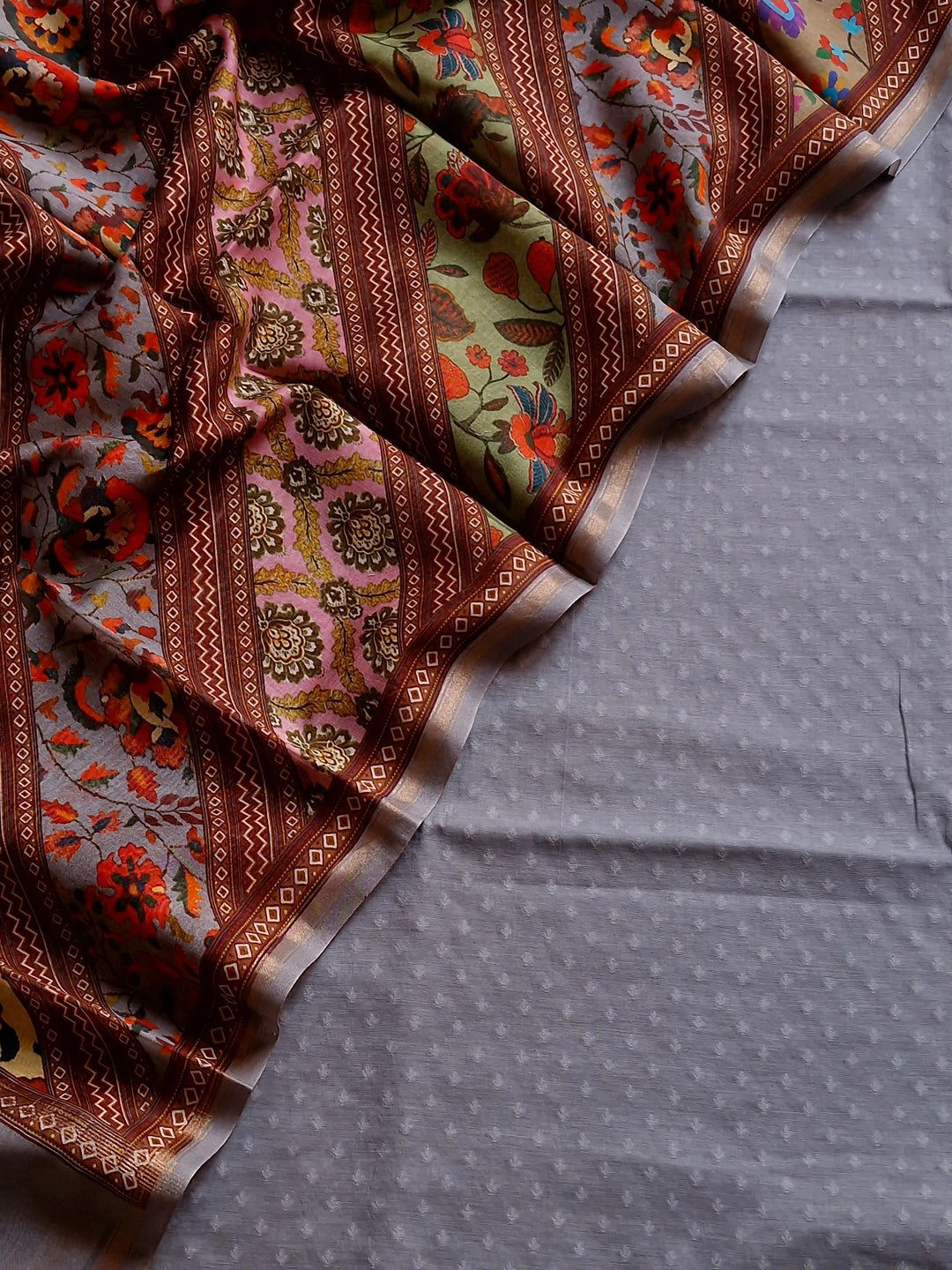 Pure Banarasi HandLoom Self Cotton Resham weaved Unstitched Suit Digital Print Chanderi Dupatta.