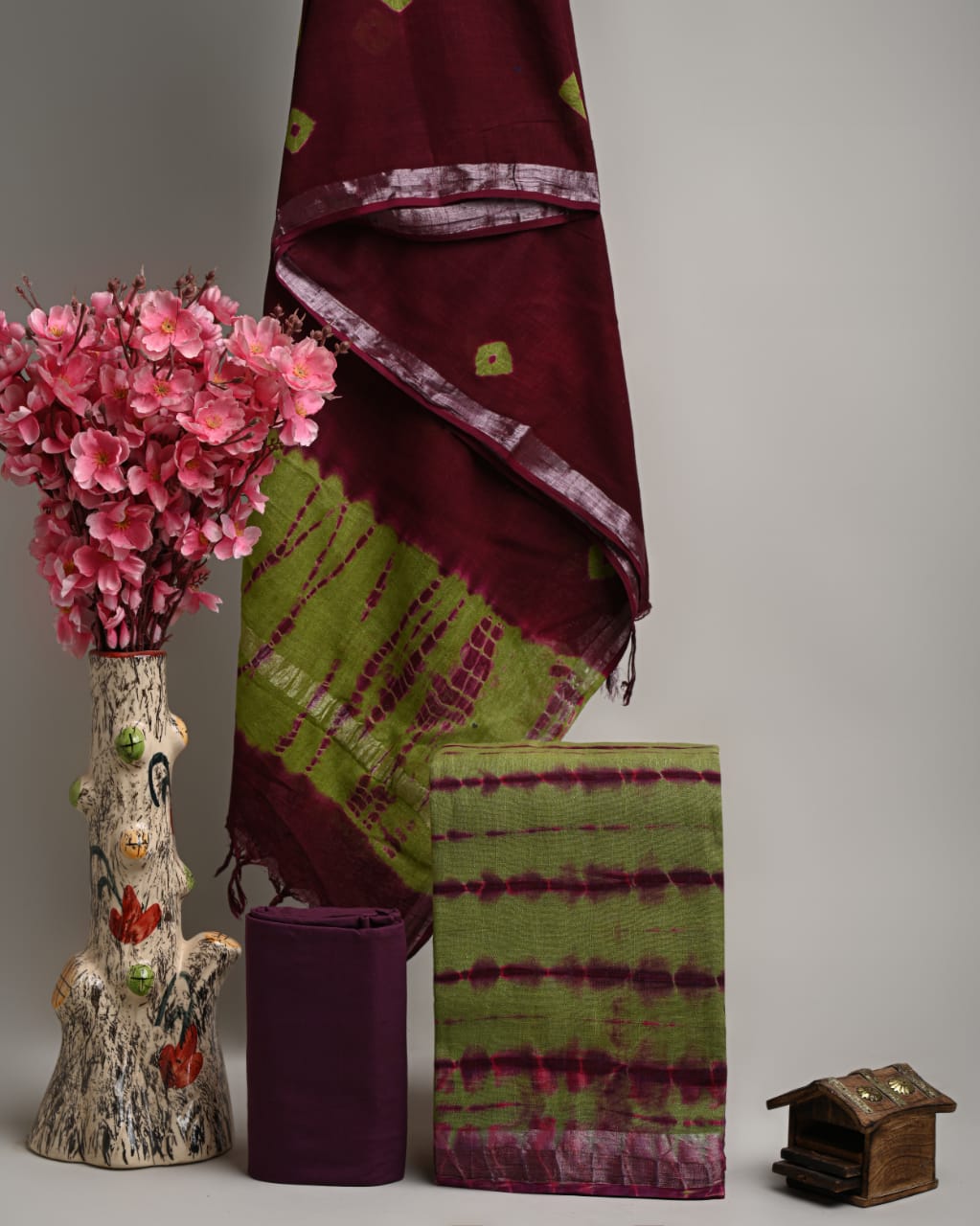 Hand Block Printed Linen Unstitched Suit .