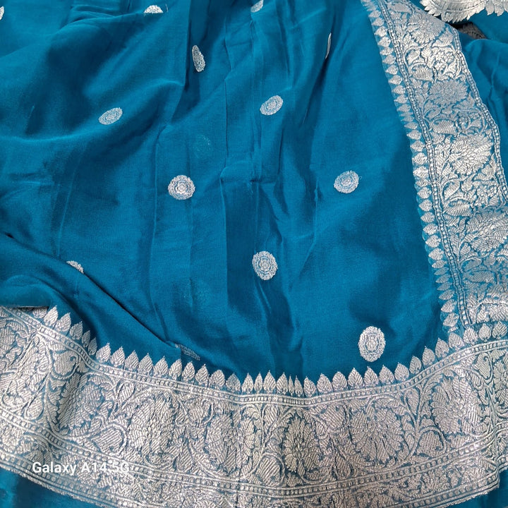 Pure Hand loom  Khaddi Georgette Saree with Silver Zari Weaving blouse