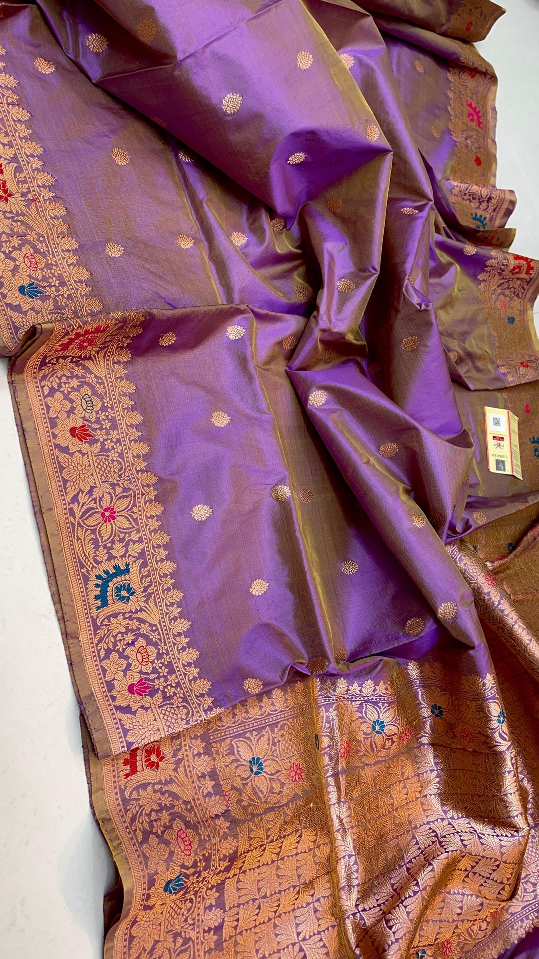 Pure Banarasi Katan Silk Meenakari Saree With Antique Zari Work.