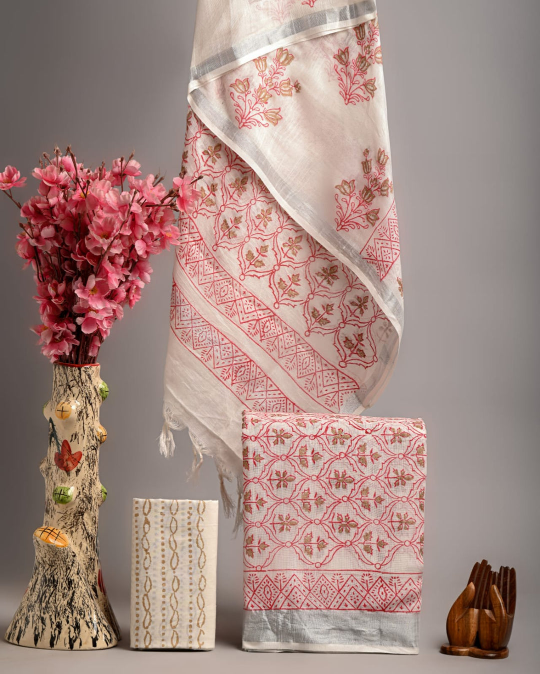 Hand Block Printed Linen Unstitched Suit .