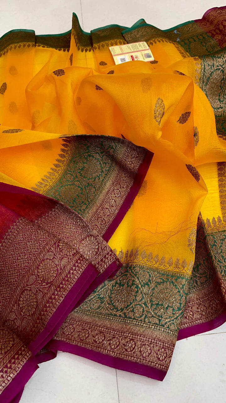 Pure Kora Organza Silk Handloom Kadhuwa Zari Work Saree.