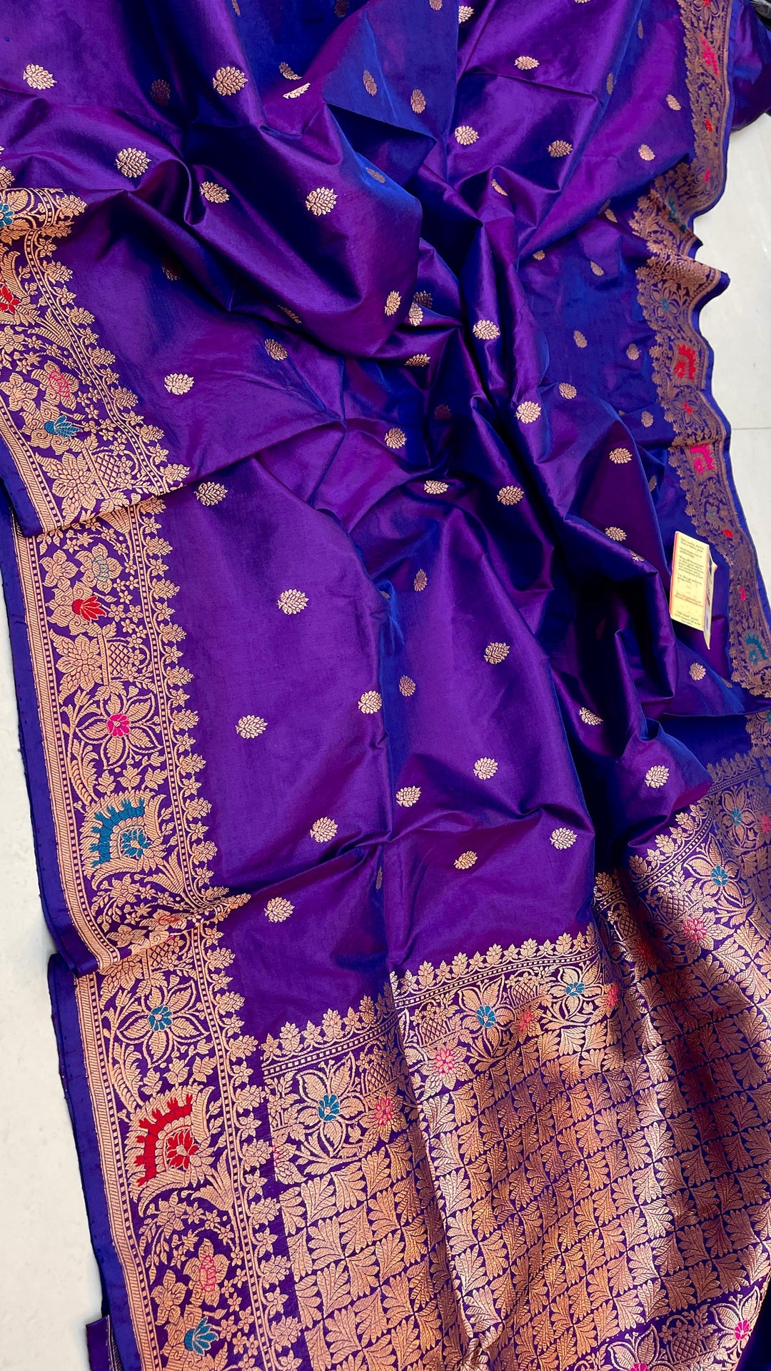 Pure Banarasi Katan Silk Meenakari Saree With Antique Zari Work.