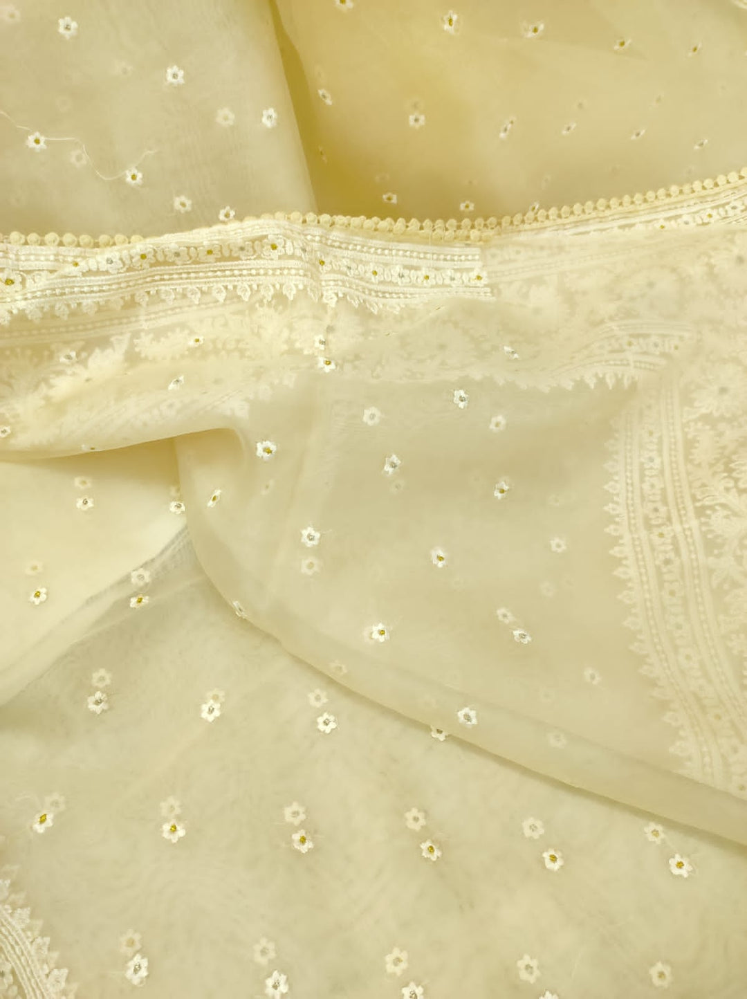 Pure Organza Silk Embroidery Buti Work Border Saree .