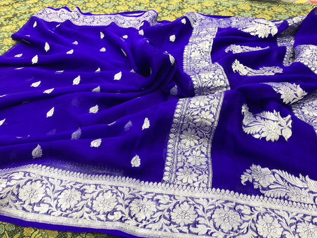 Pure Hand loom Khaddi Chiffon Georgette Saree with Silver Zari Weaving blouse ( length- 6.3 meter )