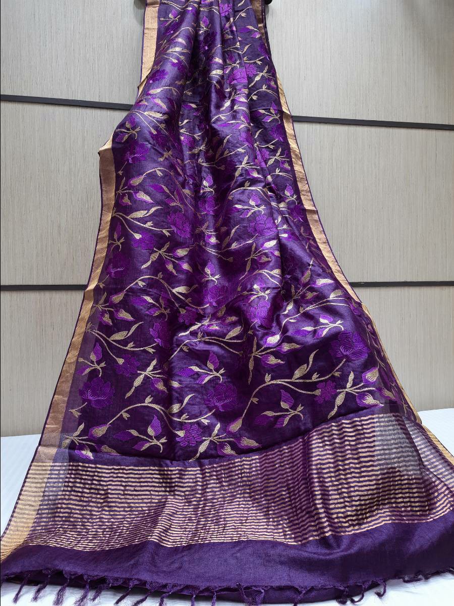 Pure Hand woven Banarasi Tussar Moonga Silk Sarees With /Blouse Contrast/ Smooth & Soft Fabric ( length- 6.3 meter )