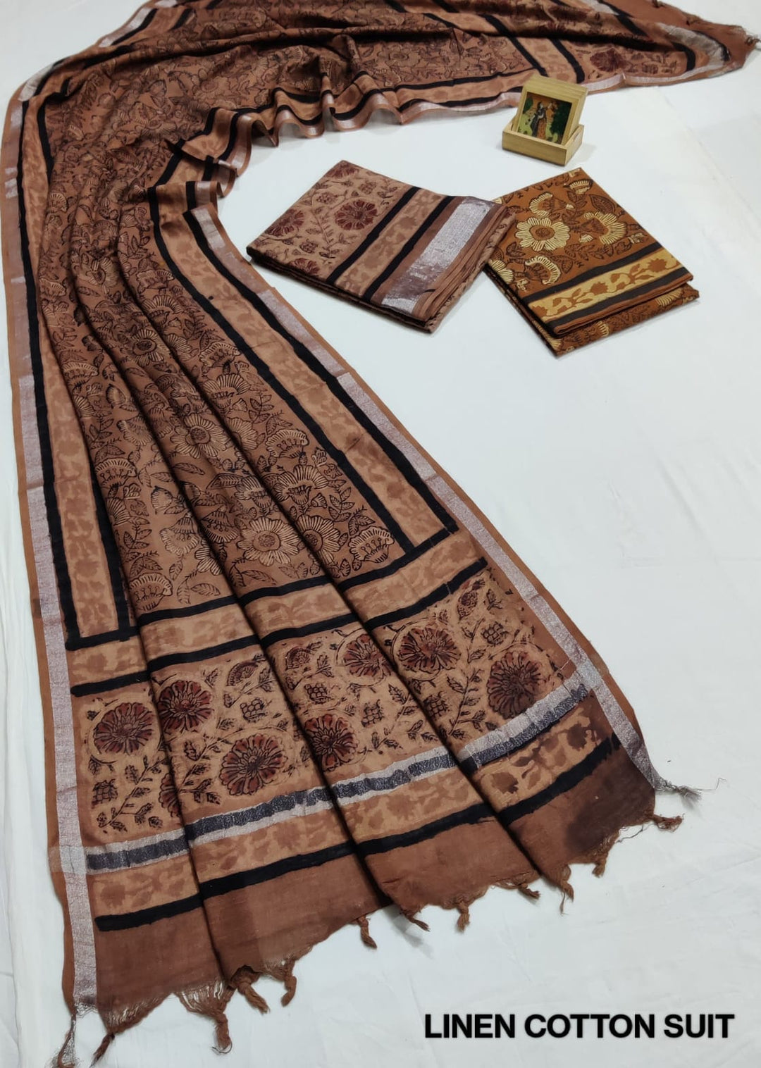 Hand Block Printed Linen Unstitched Suit .