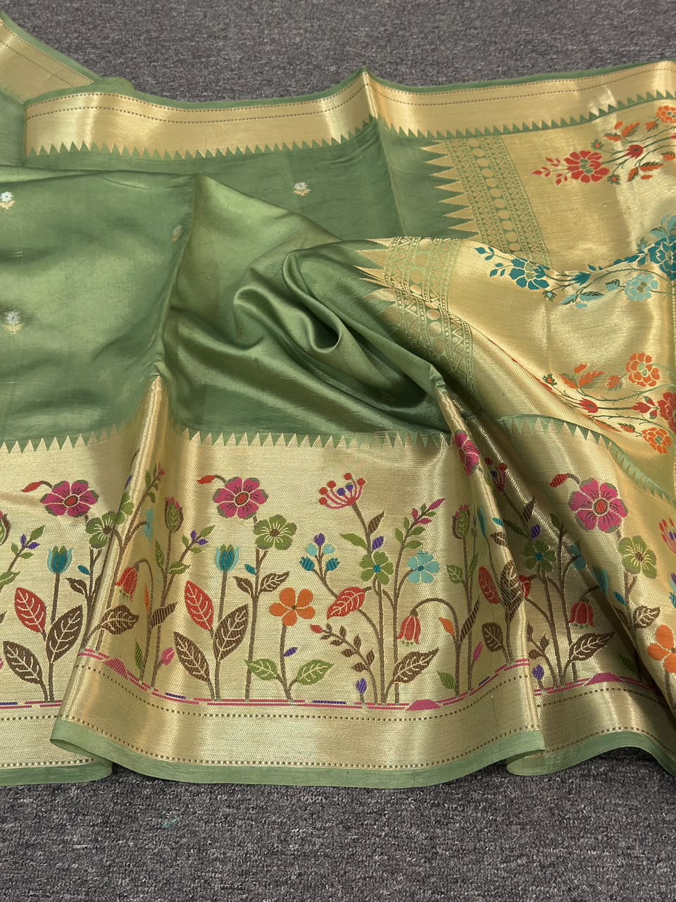 Pure Banarasi  Raw Mango Katan Silk Saree