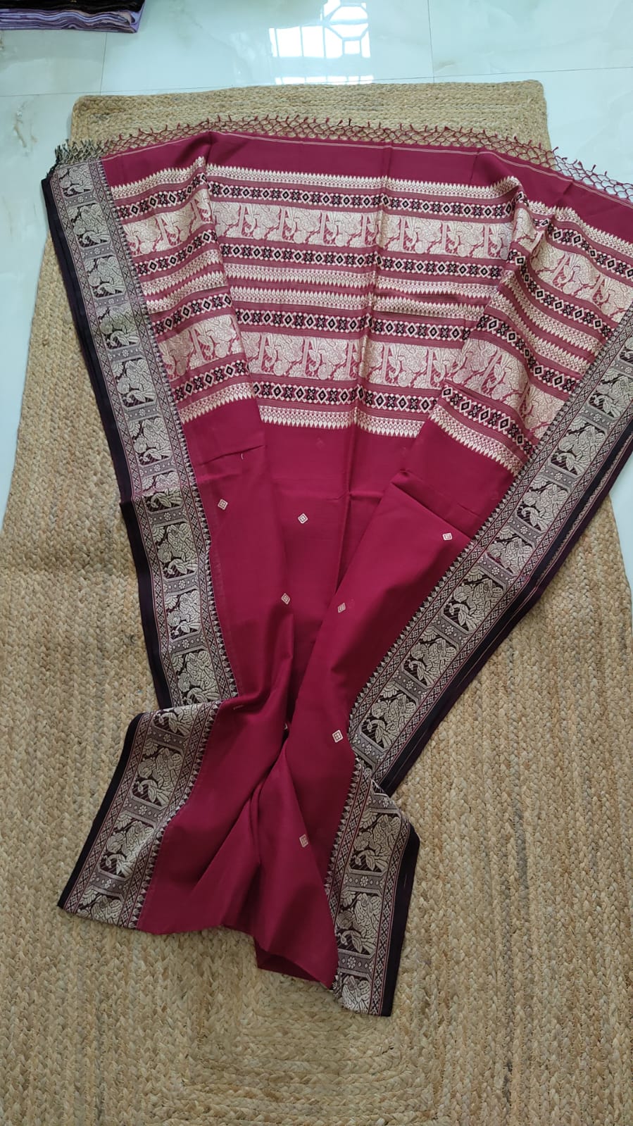 Pure Cotton Baluchuri Saree With Blouse (100count).