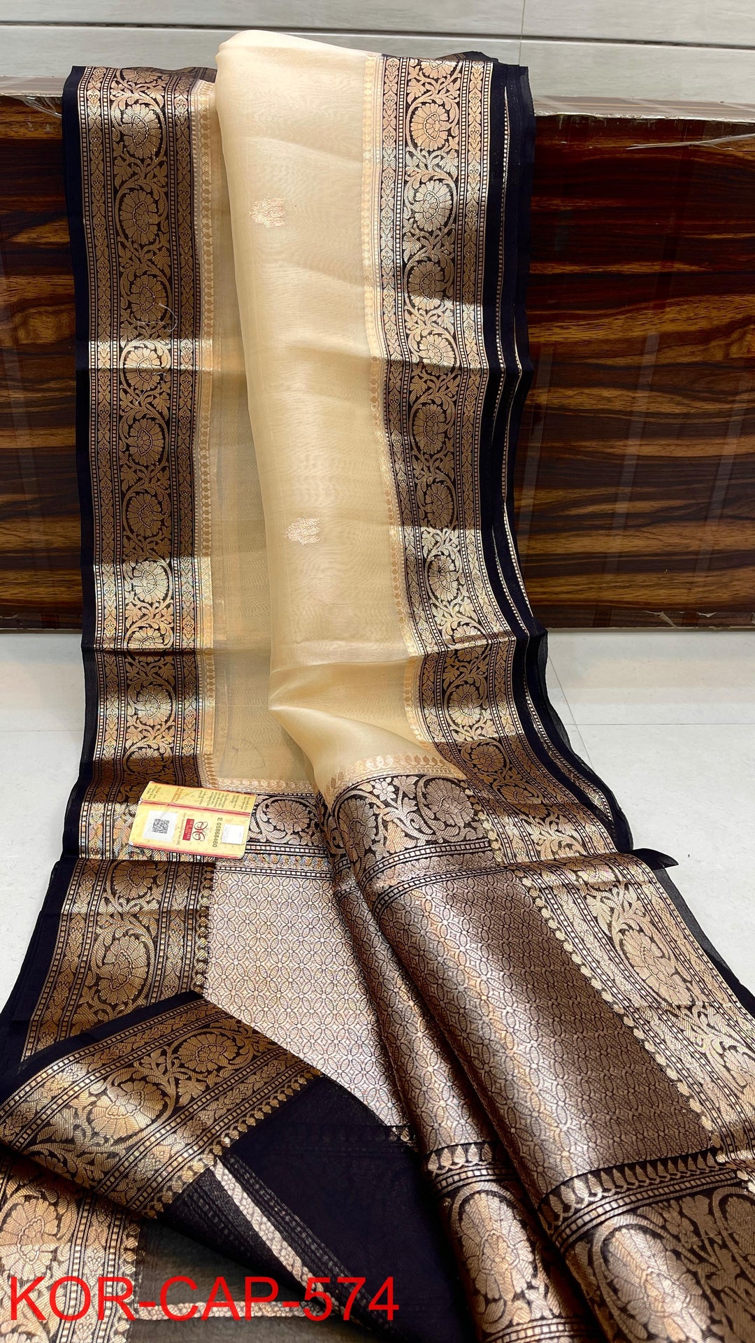 Pure Kora Organza Silk Handloom Zari Work Saree.
