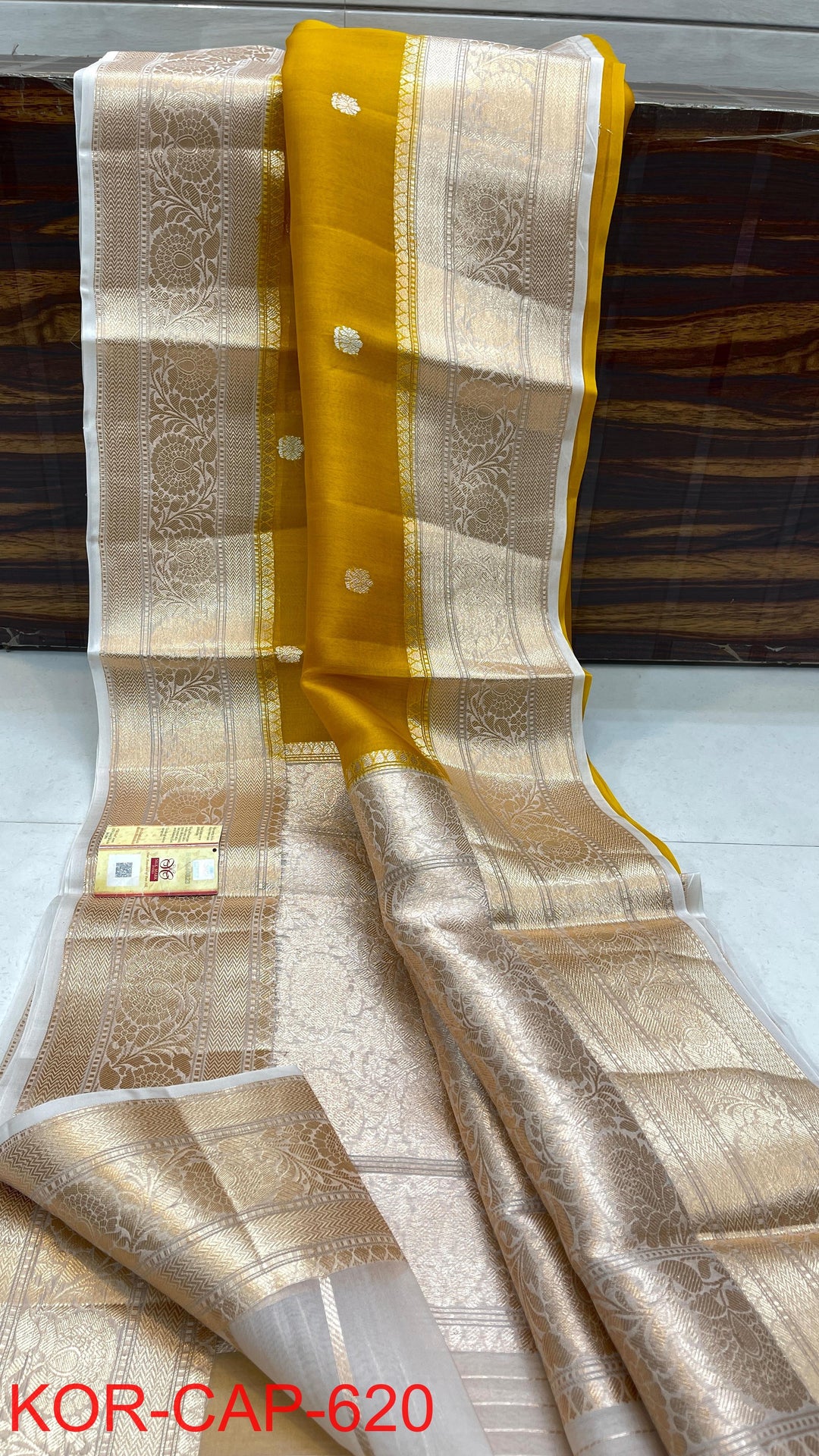 Pure Kora Organza Silk Handloom Zari Work Saree.
